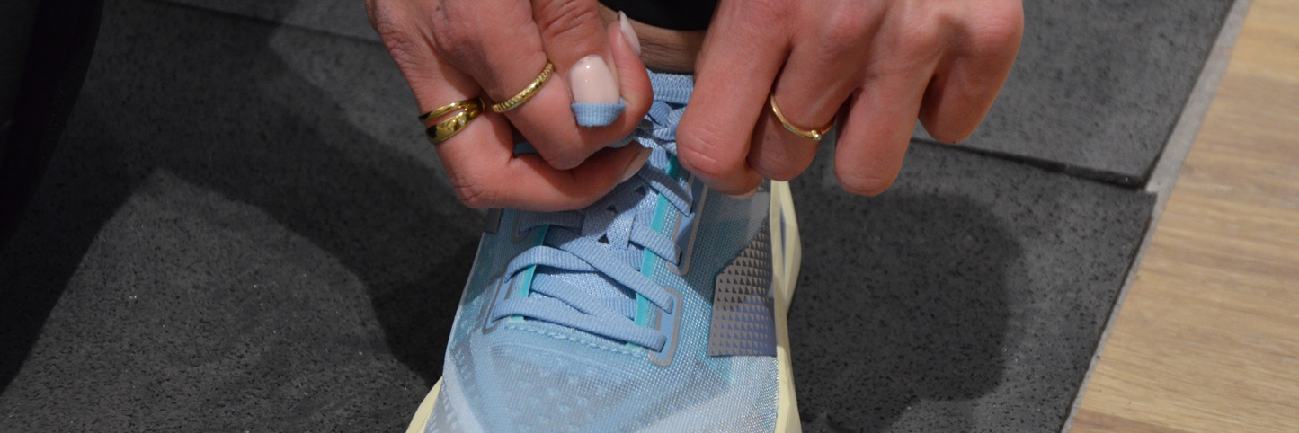 Dynamik und Komfort vereint: Phyllis Erfahrungen mit dem New Balance Rebel V4