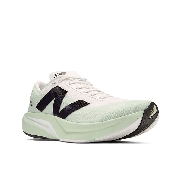New Balance FuelCell Rebel v4 Damen CLASSIC BURGUNDY Bild 2