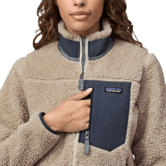 
                  
                    Patagonia Classic Retro-X® Fleece Jacket Damen Natural w/Smolder Blue Bild 4
                  
                