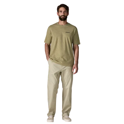 Patagonia Men's P-6 Logo Responsibili-Tee® Herren P-6 Outline: Gumtree Green Bild 3