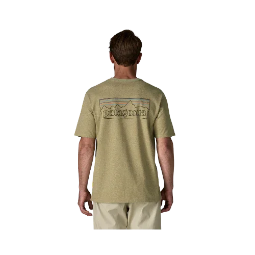 Patagonia Men's P-6 Logo Responsibili-Tee® Herren P-6 Outline: Gumtree Green Bild 4