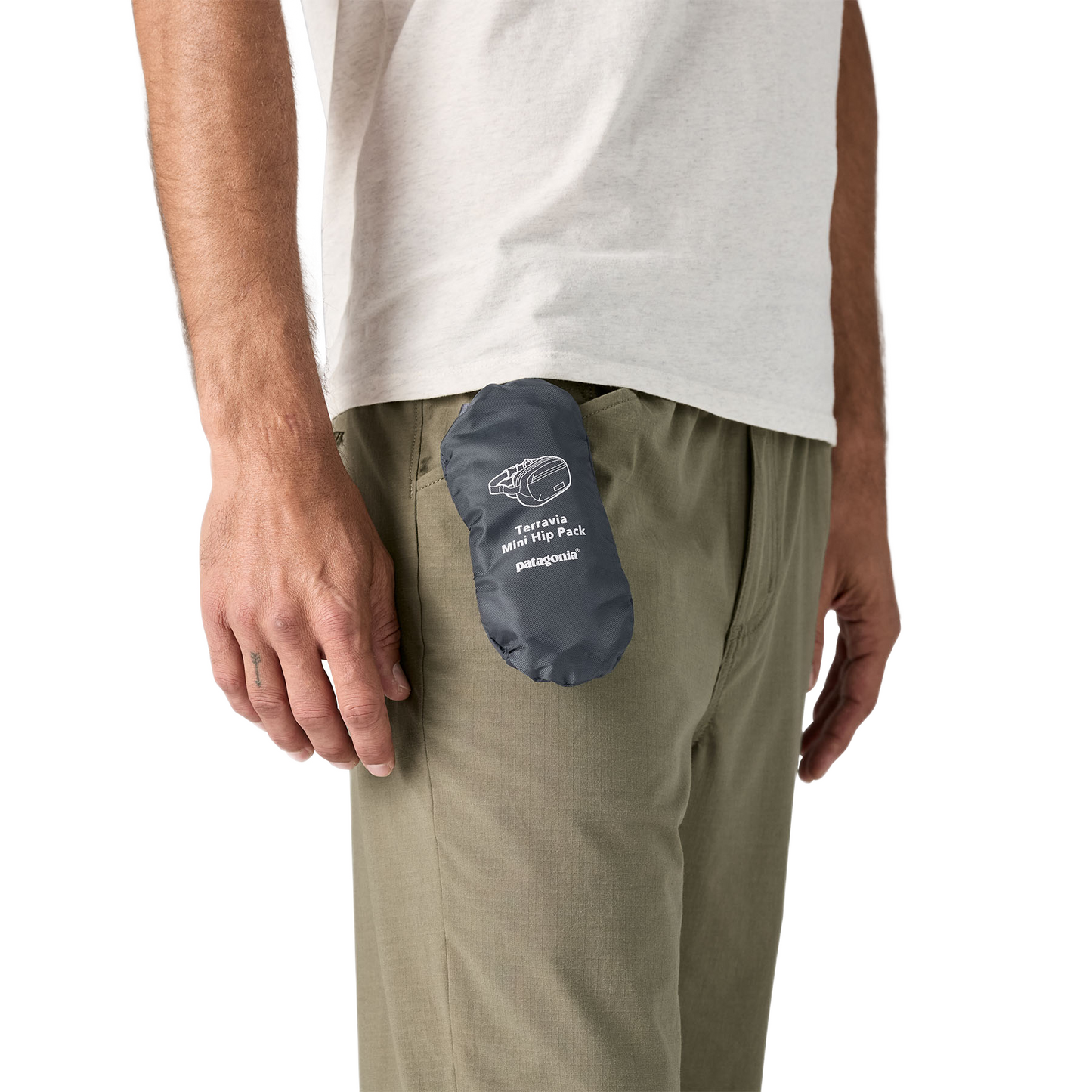 
                  
                    Patagonia Terravia Mini Hip Pack Unisex Smolder Blue Bild 7
                  
                